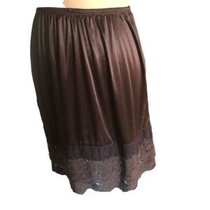 Skirt Slip Extender Brown